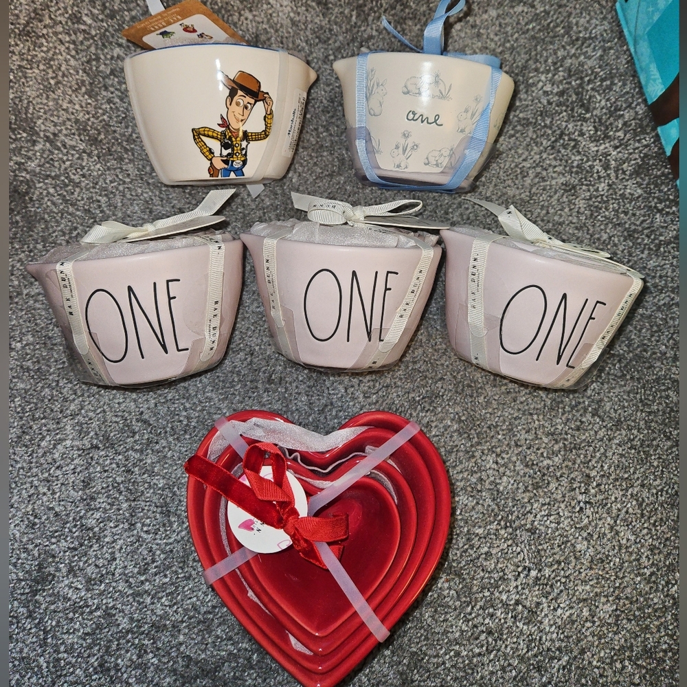 Rae Dunn Measuring Cups II